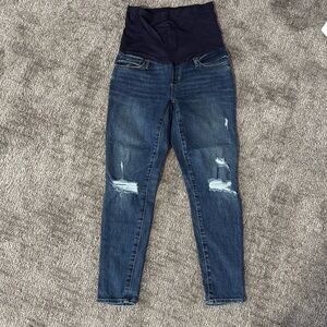 GAP Easy Leggings Maternity Jeans, size 6/28 Short, excellent condition.